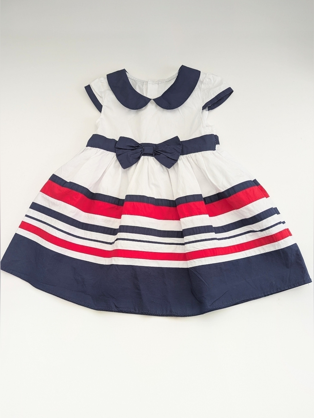 Adorable! Girls' (Size 4T-5) Lightweight Bow-Front, Tie-Back Summer/Party Dress